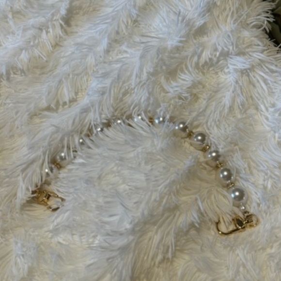 Pearls Handle Bag Charm - Picture 8 of 8